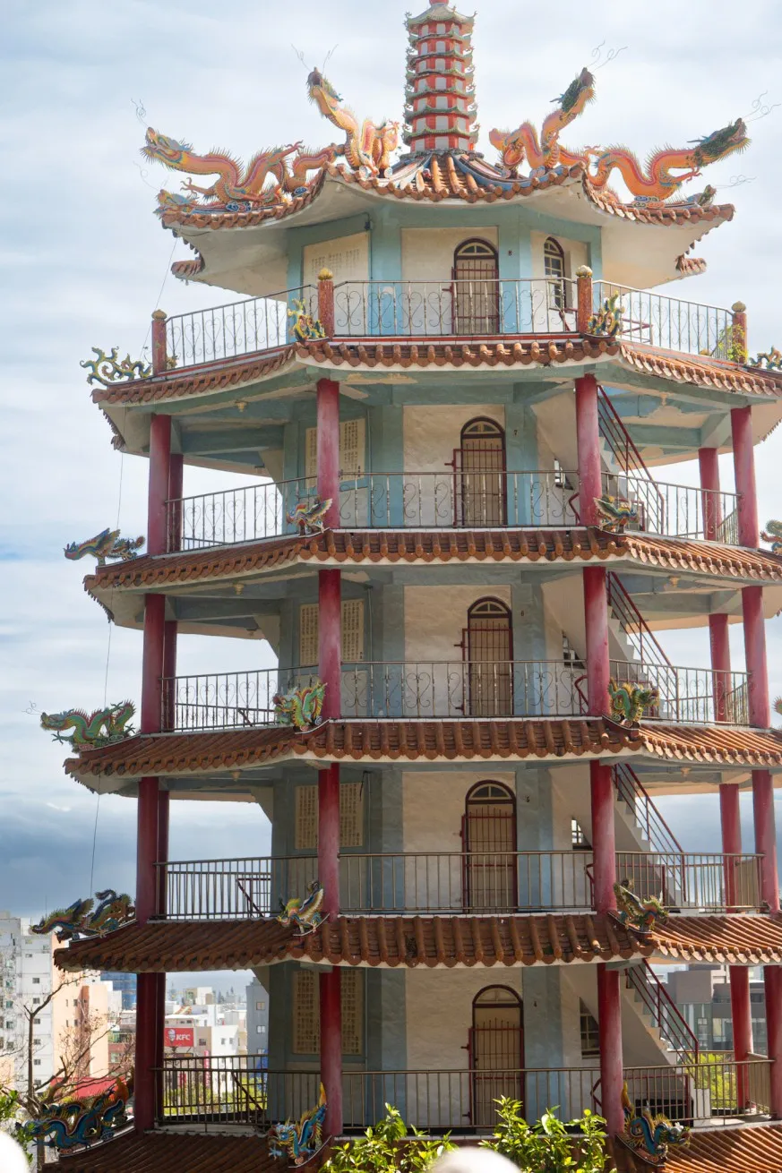 Longfeng Baoyu Pagoda taitung taiwan
