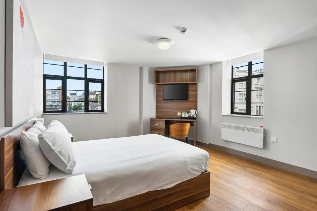 the mitre hotel brighton budget city centre hotel western road